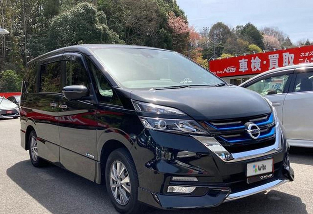 Гибрид 39. Nissan Serena 2018. Ниссан Серена 2018 гибрид.